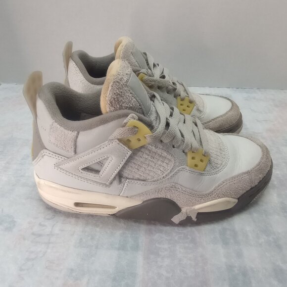 Nike Air Jordan 4 Retro SE Photon Dust/Pale Vanilla Size 5Y - Picture 4 of 9